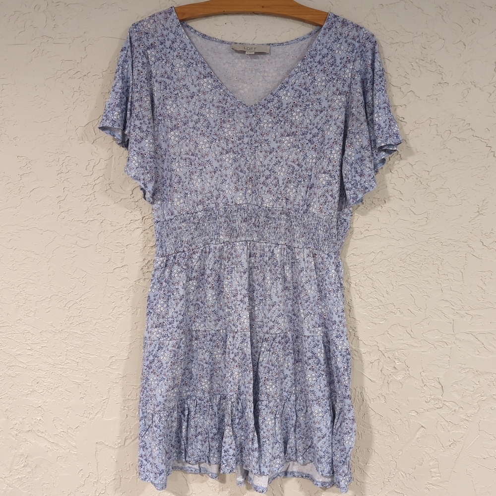 Loft Purple Ditsy Floral V-Neck Mini Sun Dress Flutter Sleeve Cottage Women's M